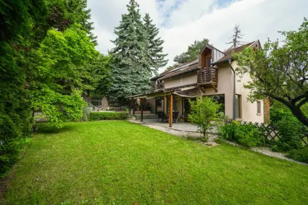 Casa À venda 2049 Diosd HU