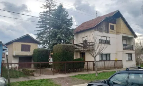 Casa À venda  21470 Bački Petrovac RS