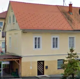 Uso misto À venda 8350 DOLENJSKE TOPLICE SI